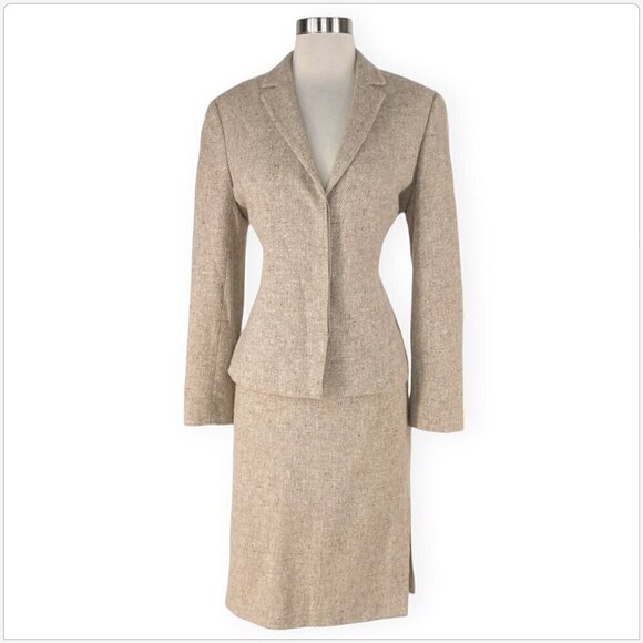 Anne Klein Dresses & Skirts - Anne Klein Oatmeal Beige 2 Piece Wool Angora Jacket Blazer Skirt Suit Career 6